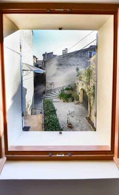 Charmante Maison De Village Au Coeur Du Luberon Cucuron Eksteriør bilde