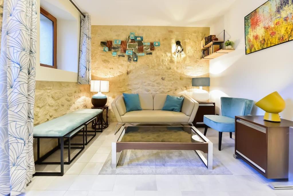 Charmante Maison De Village Au Coeur Du Luberon Cucuron Eksteriør bilde